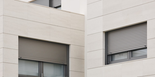 Puertas y Ventanas Seguridad de Aluminio / PVC en Barcelona · Aislamientos Acústicos