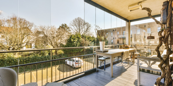 Carpintería Metálica de Aluminio / PVC en Barcelona · Cortinas de Cristal
